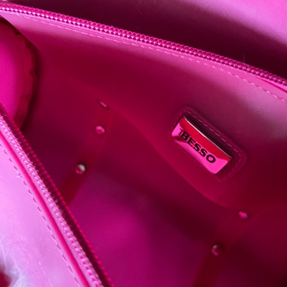 Barbie purse . - Picture 6 of 7